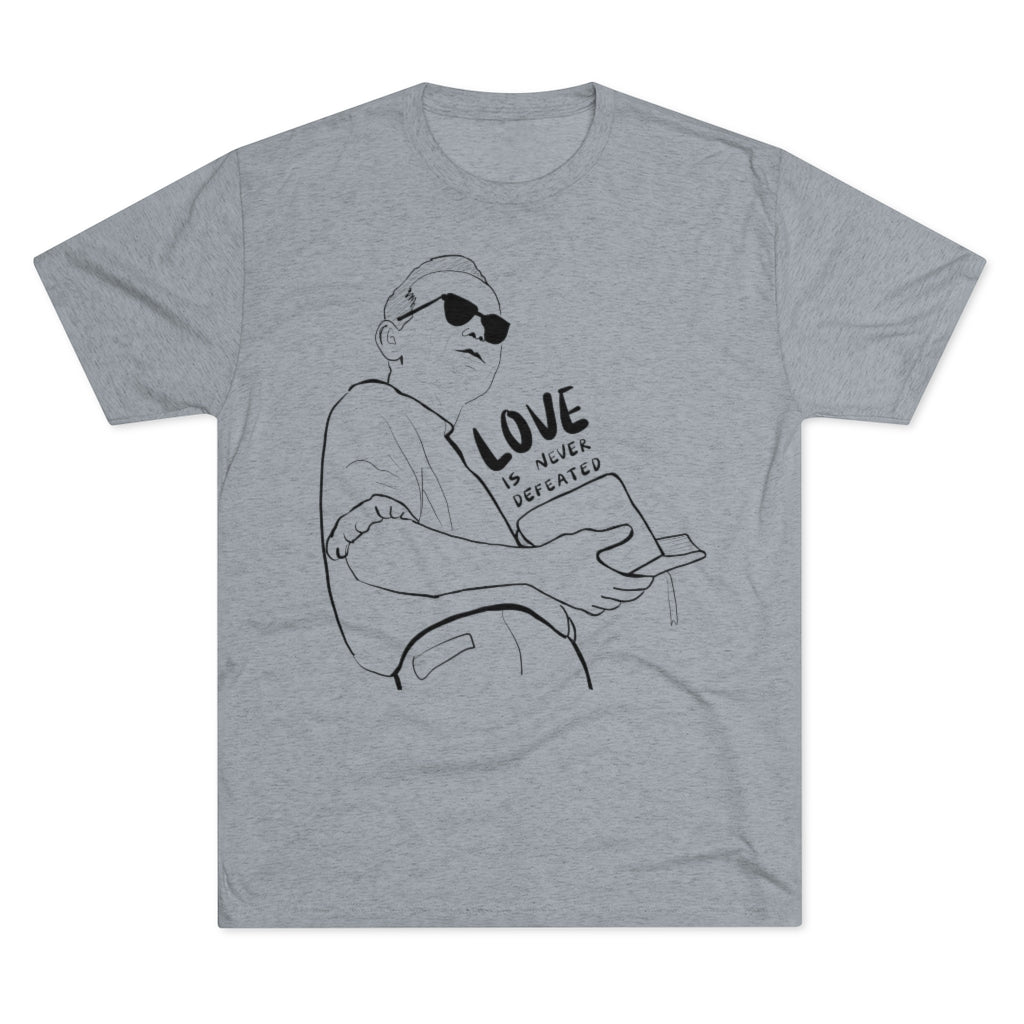 Men's John Paul II - Love Is Never Defeated Premium T-Shirt